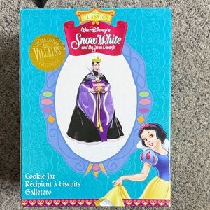 Disney Snow White Wicked Queen Cookie Jar 2nd Edition Villains Collectible